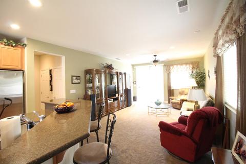 2324 Pepper Tree Ln, Manteca, CA 95336 photo 2