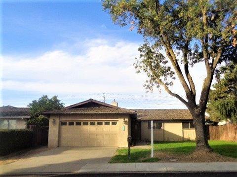 2605 Stoneridge Dr, Modesto, CA 95355 photo 1