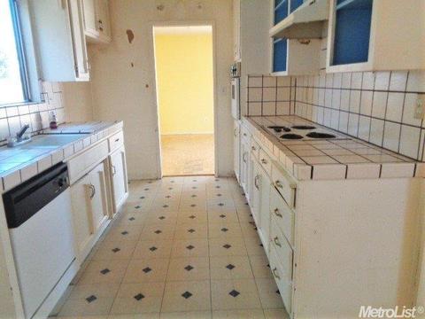2605 Stoneridge Dr, Modesto, CA 95355 photo 5