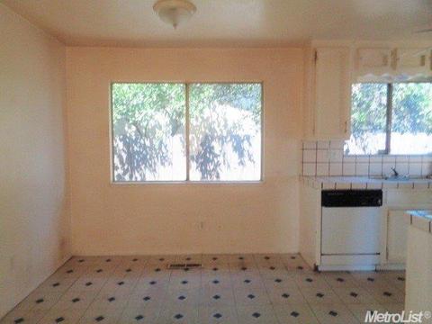 2605 Stoneridge Dr, Modesto, CA 95355 photo 6