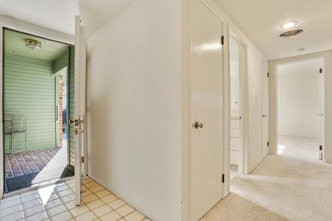 537 York St, Lodi, CA 95240 photo 5