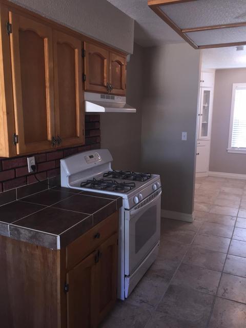 1528 Picardy Dr, Modesto, CA 95351 photo 2
