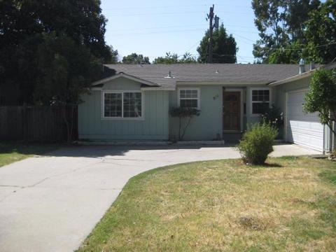 512 Ribier Ave, Modesto, CA 95350 photo 1