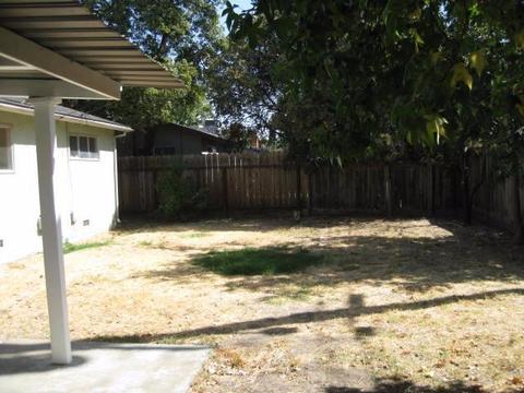 512 Ribier Ave, Modesto, CA 95350 photo 20