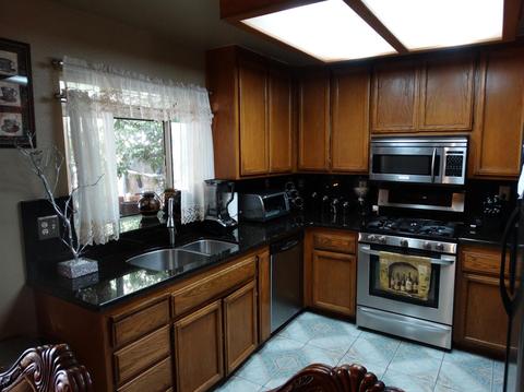 1105 Cribari Dr, Modesto, CA 95358 photo 7