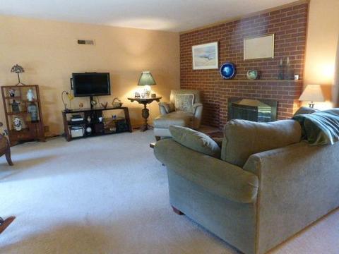 585 Laurel Ave, Gustine, CA 95322 photo 4