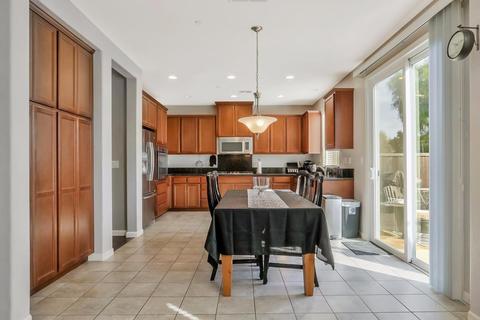 1654 Orgullo Ln, Manteca, CA 95337 photo 8