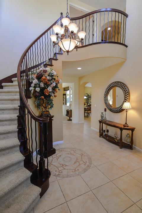 1398 Calhoun, Ripon, CA 95366 photo 2