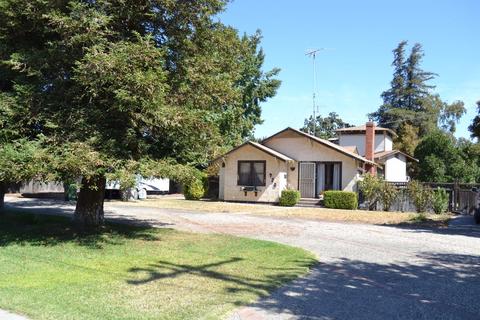 922 Robert Ave, Ripon, CA 95366 photo 2