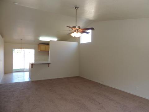 749 Walnut Way, Modesto, CA 95351 photo 4