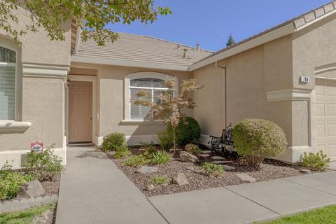 700 Willard Dr, Folsom, CA 95630 photo 2