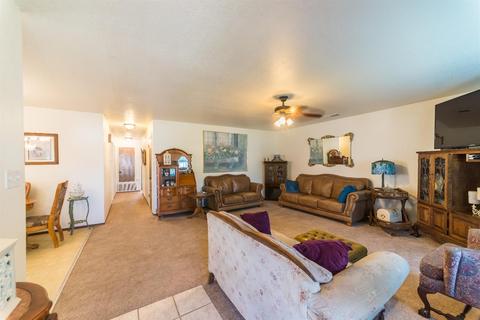 2104 Cardinal Dr, Ceres, CA 95307 photo 4