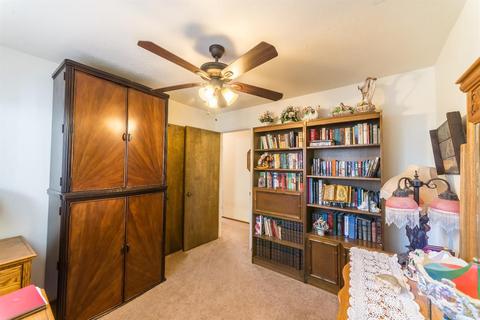 2104 Cardinal Dr, Ceres, CA 95307 photo 13