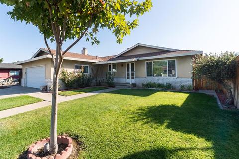 2104 Cardinal Dr, Ceres, CA 95307 photo 2