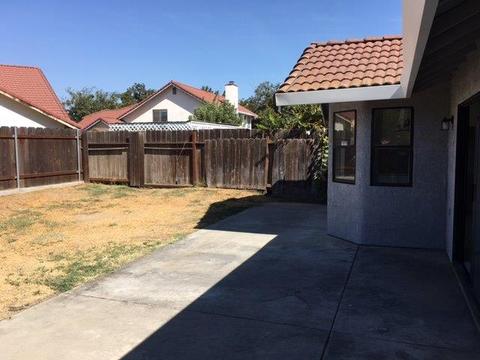 1725 Hackett Rd, Ceres, CA 95307 photo 5
