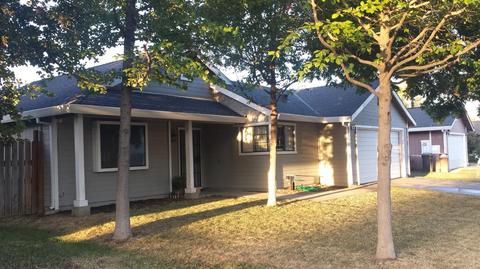 265 W E St, Galt, CA 95632 photo 3