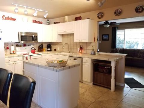 10206 E Waterloo Rd, Stockton, CA 95202 photo 3