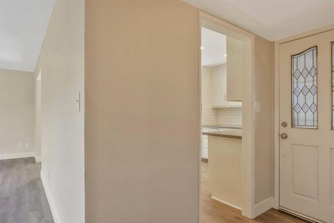2960 Cabrillo Dr, Tracy, CA 95376 photo 6