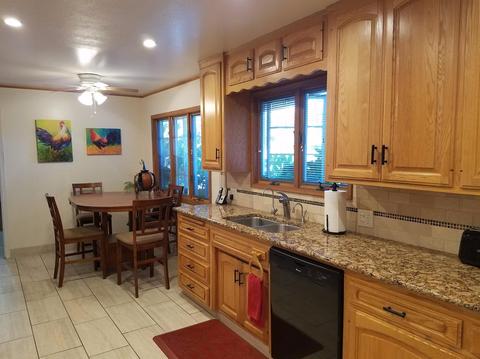600 Andover Ln, Modesto, CA 95350 photo 5