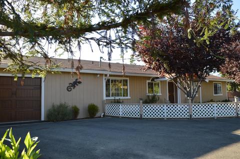 5581 Silver Lode Dr, Placerville, CA 95667 photo 1