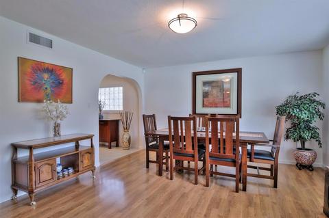4117 Walnut Ave, Carmichael, CA 95608 photo 2