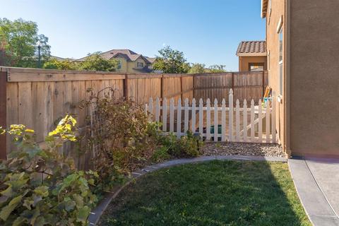 394 Johnson Ferry Rd, Lathrop, CA 95330 photo 8