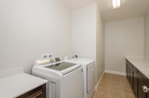2575 Remy Javier Ct, Tracy, CA 95377 photo 10