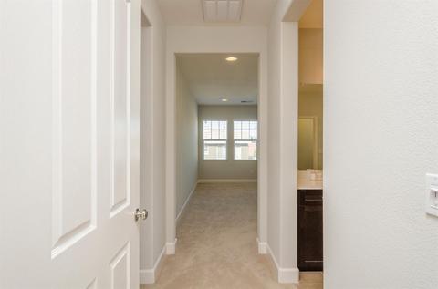 2575 Remy Javier Ct, Tracy, CA 95377 photo 4