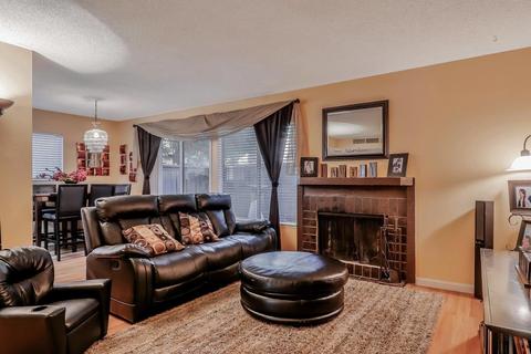 3701 Colonial Dr #109, Modesto, CA 95356 photo 9