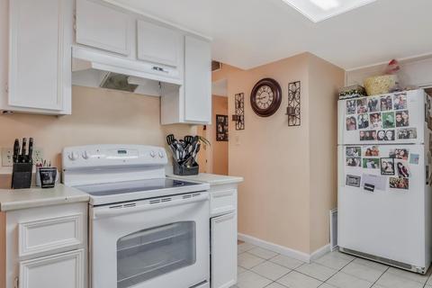 3701 Colonial Dr #109, Modesto, CA 95356 photo 16