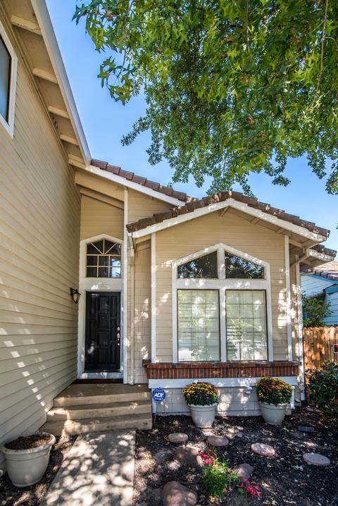 3217 Boulder Creek Way, Antelope, CA 95843 photo 3