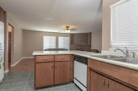 2705 Wickman Ct, Modesto, CA 95358 photo 9
