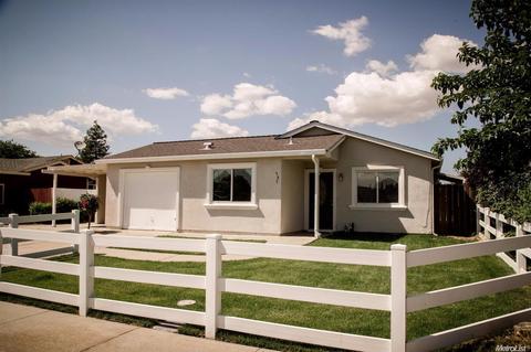767 J St, Lathrop, CA 95330 photo 1