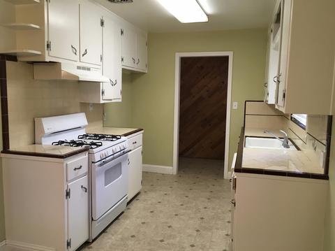 2504 Jasmin Ave, Modesto, CA 95350 photo 4