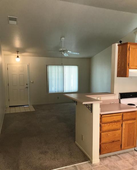 369 Leffler Pl, Turlock, CA 95382 photo 3