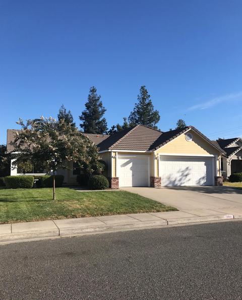 369 Leffler Pl, Turlock, CA 95382 photo 2