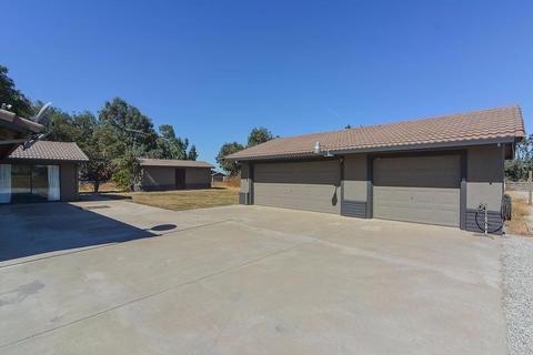6348 Division Rd, Manteca, CA 95337 photo 4