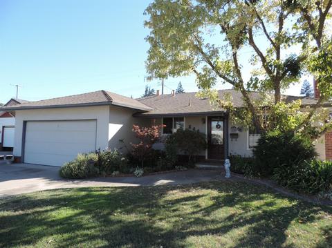 840 S Rose St, Lodi, CA 95240 photo 1