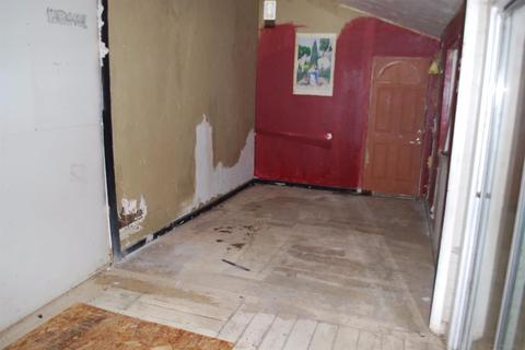 1025 Chicago, Modesto, CA 95351 photo 13