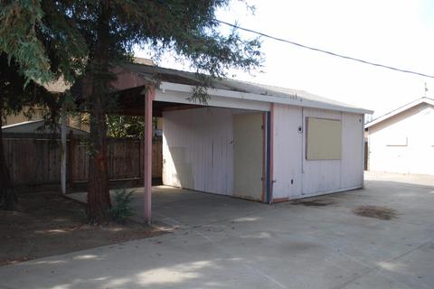 1025 Chicago, Modesto, CA 95351 photo 5