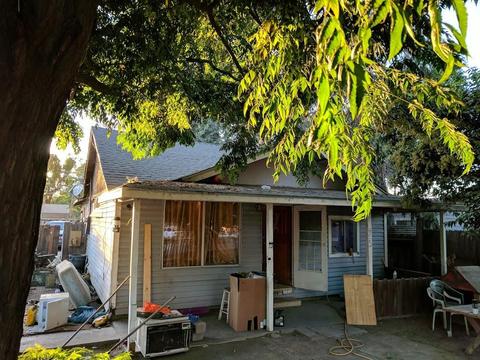 415 Empire Ave, Modesto, CA 95354 photo 2