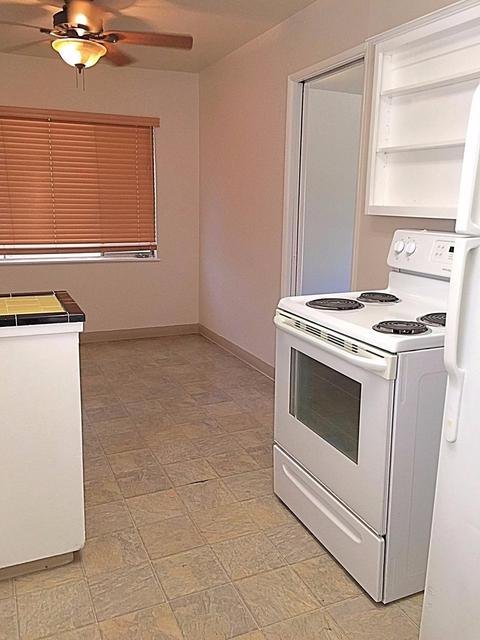 223 E Longview Ave, Stockton, CA 95207 photo 8