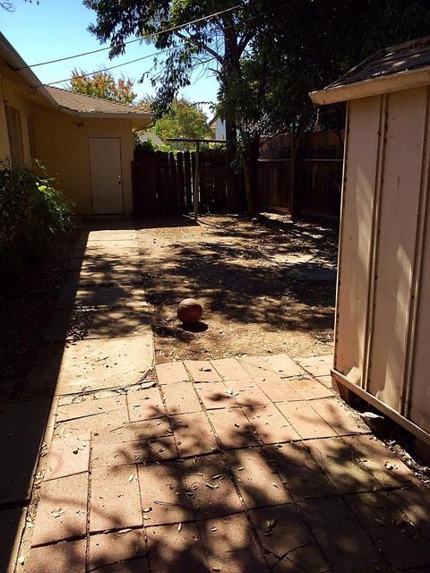 223 E Longview Ave, Stockton, CA 95207 photo 26