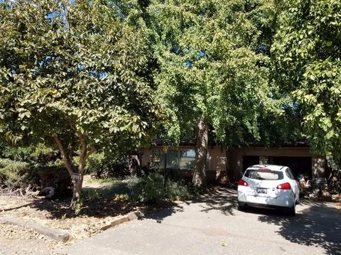 43384 Montgomery Ave, Davis, CA 95618 photo 2