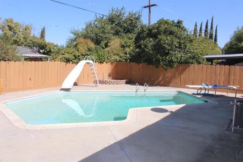 2053 Peach Dr, Modesto, CA 95350 photo 9