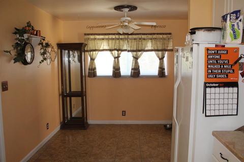 2053 Peach Dr, Modesto, CA 95350 photo 4