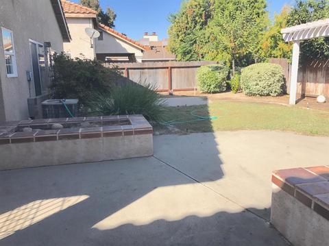 3858 Monteview Dr, Modesto, CA 95355 photo 8