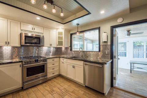 220 Miles Ct, Turlock, CA 95382 photo 8