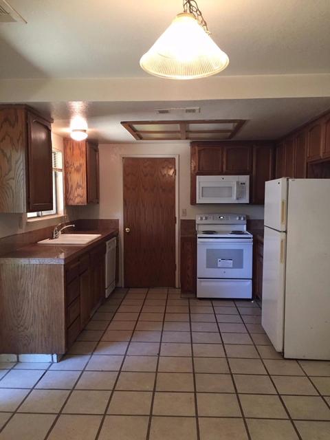 820 Mercy Ave, Modesto, CA 95358 photo 6