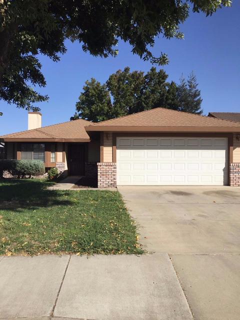 820 Mercy Ave, Modesto, CA 95358 photo 1